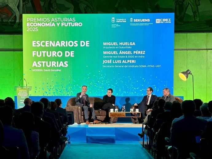 Los Premios Asturias Economía y Futuro distinguen al CSIC en Asturias, Uromac Systems y Chocolates del Norte. Imagen de la gala de este jueves.