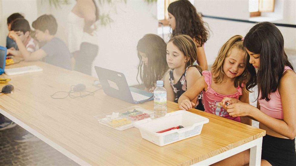 Archivo - Actividades en universidades populares
