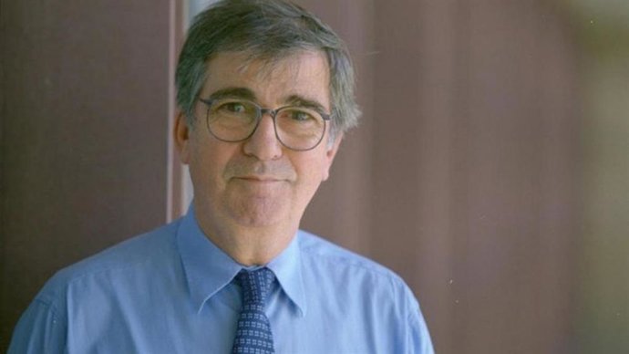 Imagen de archivo del exministro de Sanidad Ernest Lluch.