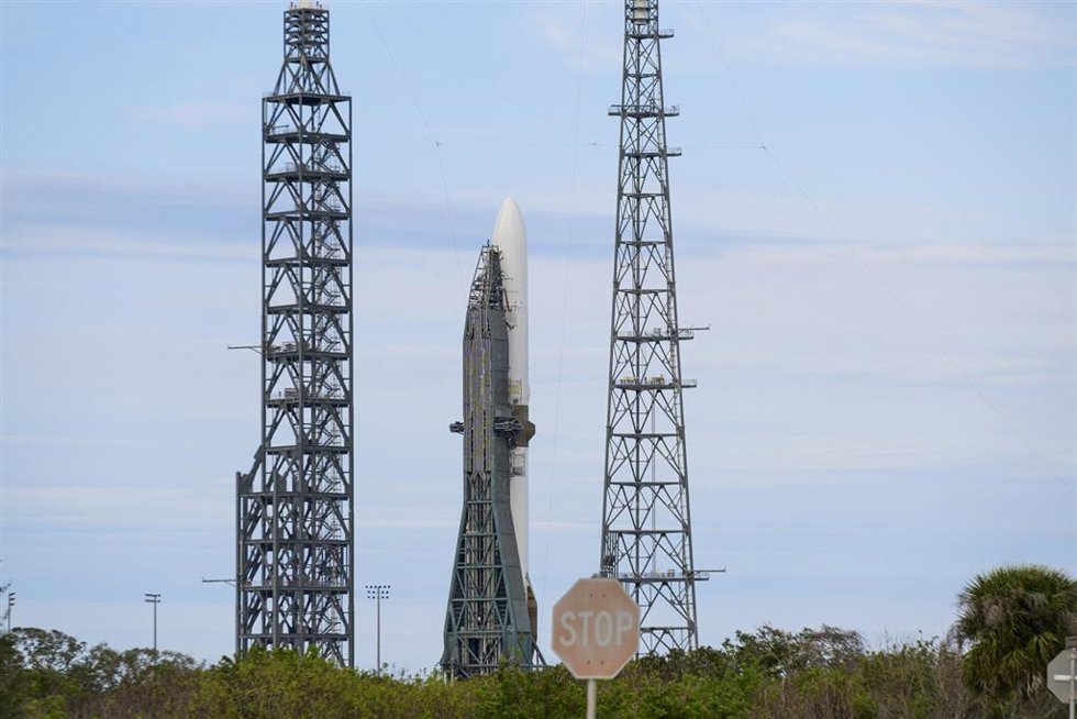 Archivo - El cohete de Blue Origin New Glenn 