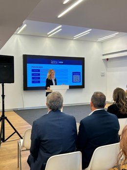 La directora general de Ordenación del Turismo y la Hostelería, Elena Baena, en las jornadas en las que se ha presentado Andalucía Nexus DATA.