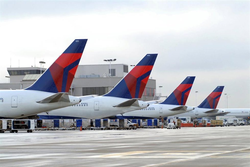 Archivo - Aviones de Delta Airlines.