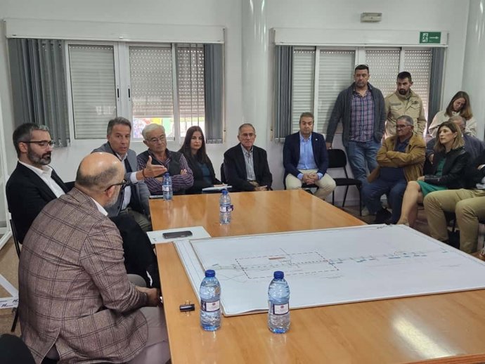 El alcalde de Lorca insiste en que la "solución definitiva" para el paso del AVE por Torrecilla es ampliar el viaducto