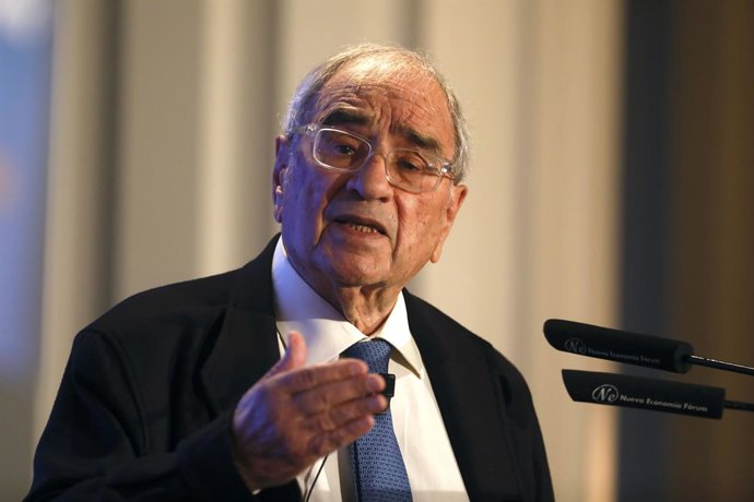 Archivo - Arxive - L'ex-ministre de l'Interior Rodolfo Martín Vila en una imatge d'arxiu