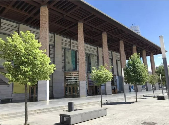 Archivo - Fachada del Auditorio de Zaragoza