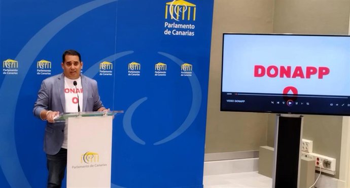 El diputado Yoné Caraballo (NC-BC9, en la presentación de una app sobre donación de sangre