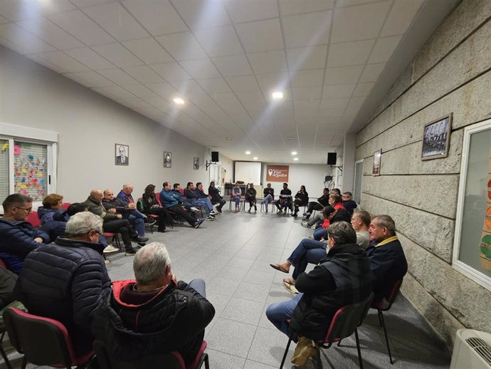 Asamblea local del BNG de Vilar de Santos (Ourense).