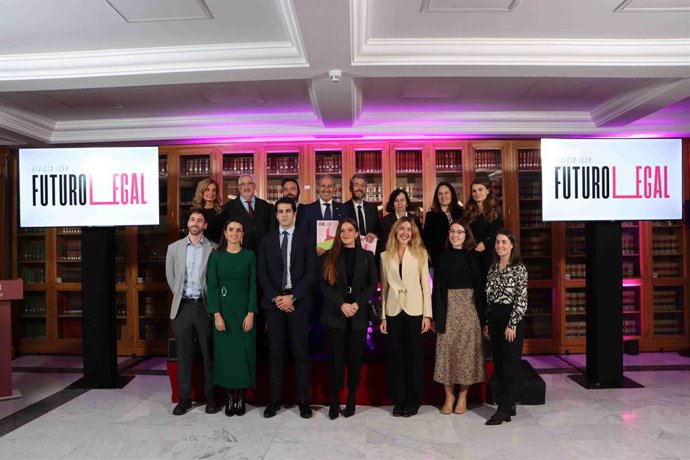 LA ABOGACÍA JOVEN SE REÚNE EN LA SEDE DEL ICAM PARA CELEBRAR EL LANZAMIENTO DEL NUEVO MEDIO