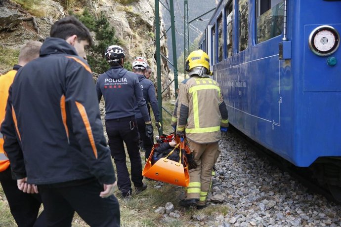 Simulacro de accidente en el Cremallera de Núria (Girona)