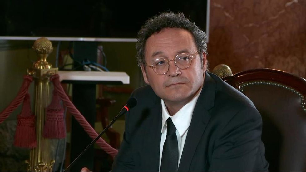 El fiscal general del Estado, Álvaro Ruiz Ortiz, sentado en el banquillo del Tribunal Supremo