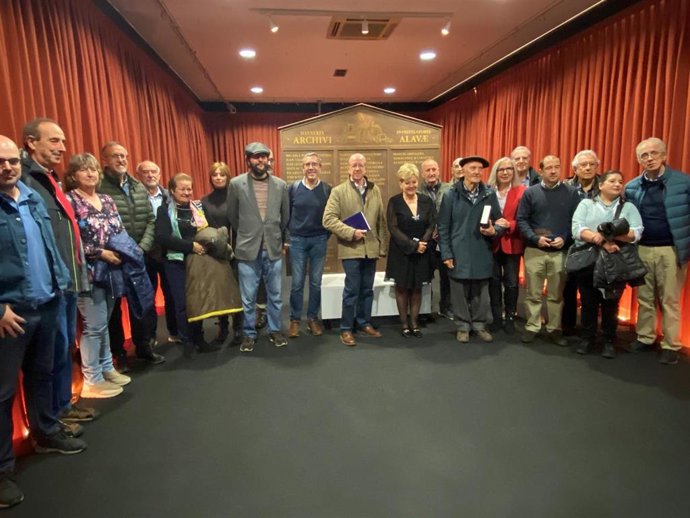 El Archivo de Álava homenajea a sus investigadores