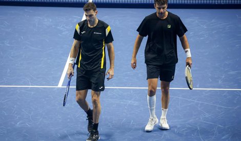 Tenis