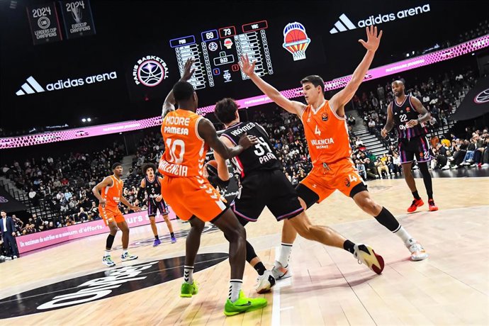 Paris Basketball - Valencia Basket, Euroliga
