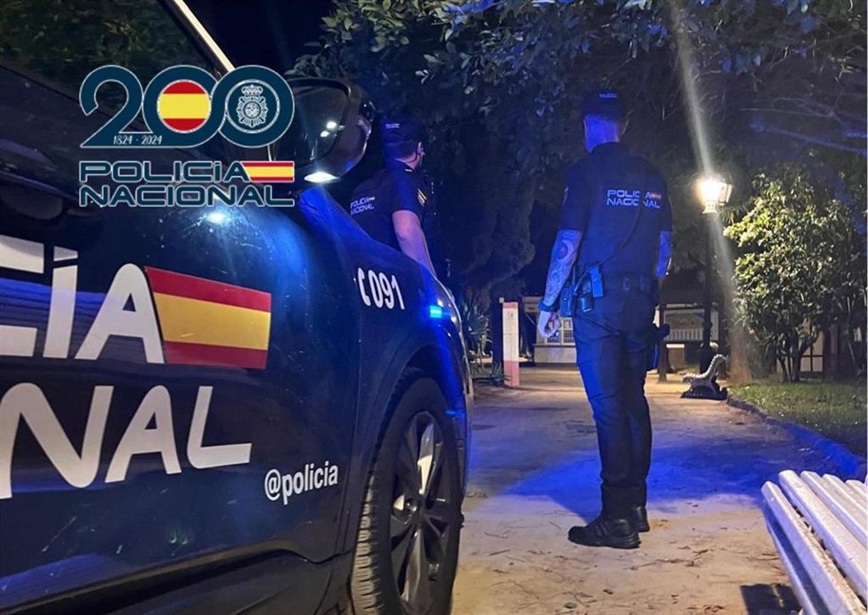 Archivo - Agentes de la Policía Nacional 