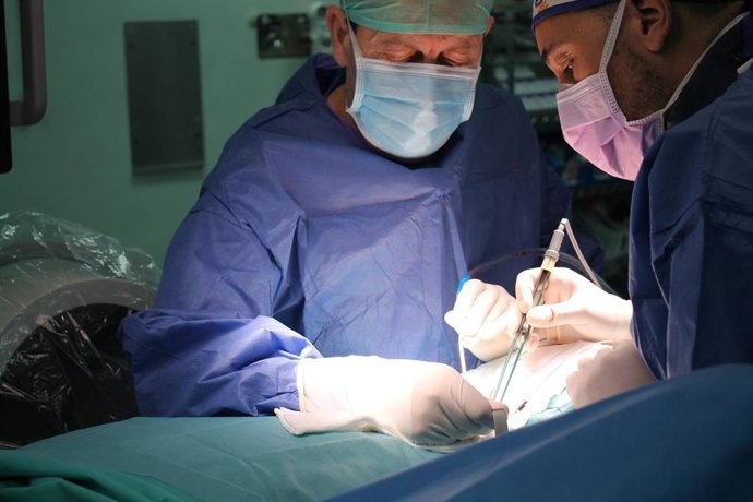 La lista de espera quirúrgica continúa descendiendo en Aragón.