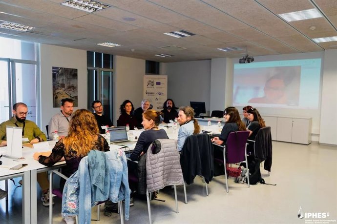 Primeira reunião de trabalho dos membros do projeto PALPROX