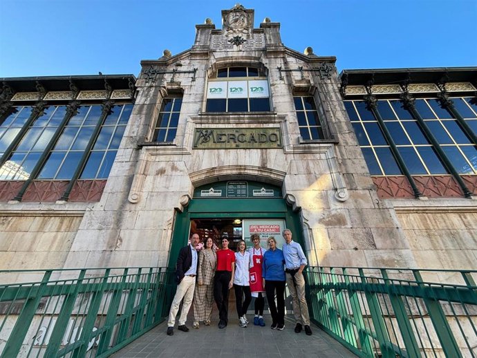 El Mercado de la Esperanza pone en marcha una iniciativa para acercar el arte a la vida diaria de la ciudadanía