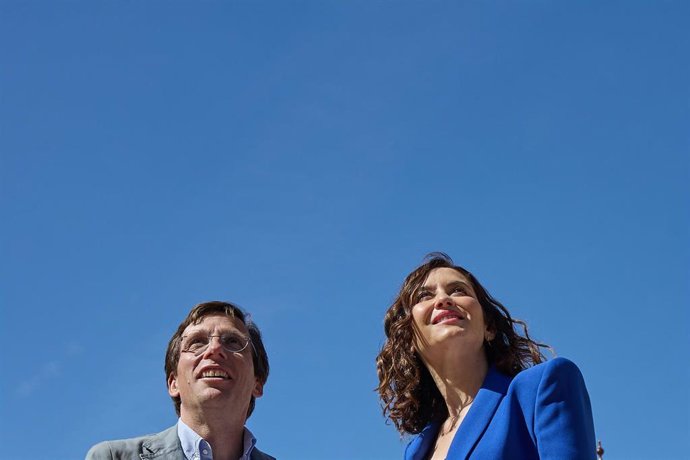 Archivo - El alcalde de Madrid, José Luis Martínez-Almeida y la presidenta de la Comunidad de Madrid, Isabel Díaz Ayuso 