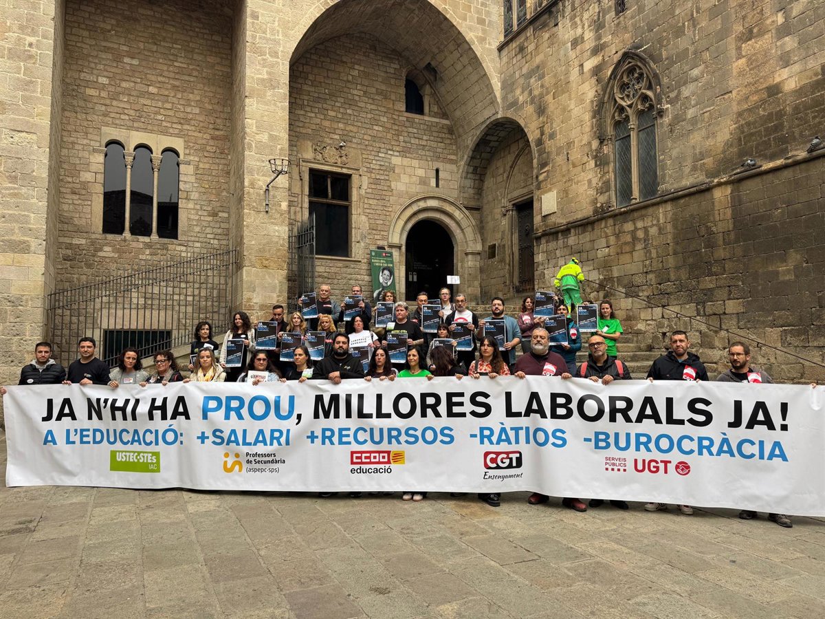 Sindicatos educativos catalanes llaman a la movilización para mejorar las condiciones laborales