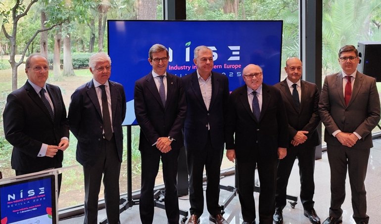 Es Andalucía - Sevilla