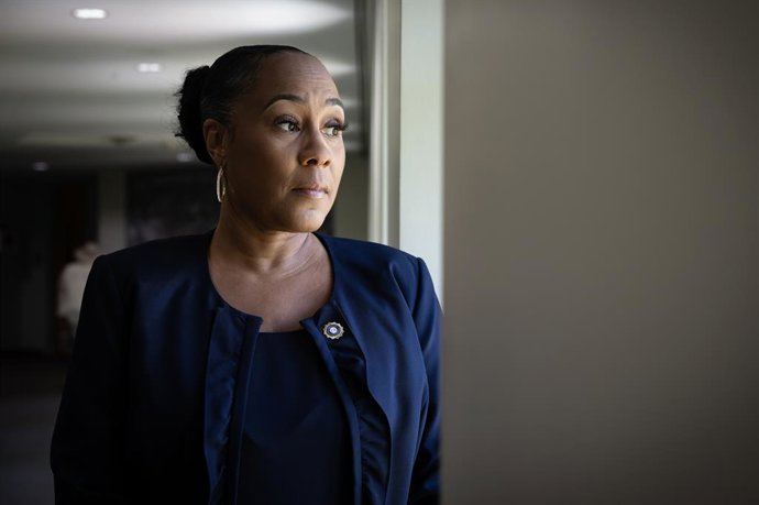 Archivo - Arquivo - 13 de junho de 2024, Marietta, Geórgia, EUA: A promotora pública do condado de Fulton, GA, Fani Willis, fala a um grupo da igreja Turner AME, acusando os críticos de sexualizar demais as mulheres negras e de tentar humilhá-la.