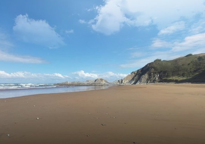 Playa de Barinatxe, en Sopela (Bizkaia)