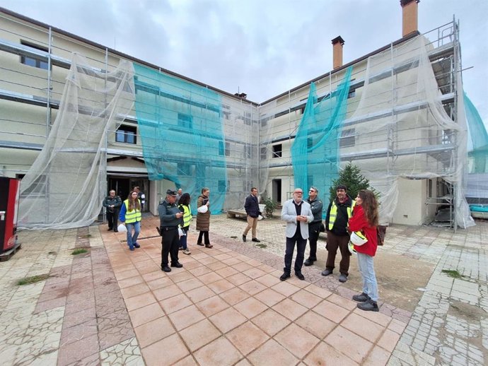 Visita a las obras del cuartel de Almazán (Soria).