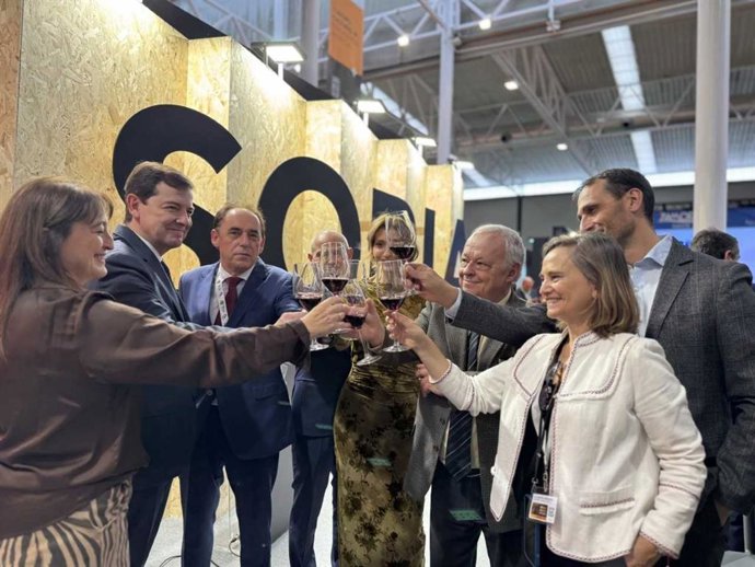 Primera jornada de Soria en Intur con el vino como protagonista.