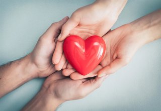 Archivo - Donación de corazón.