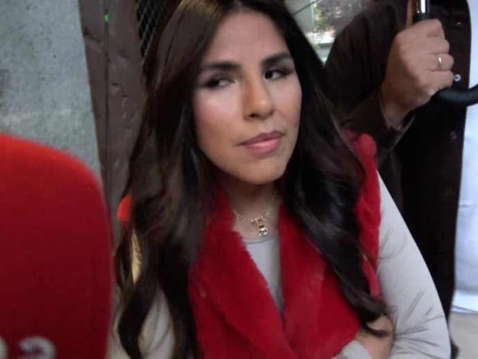 Isa Pantoja junto a Asraf Beno