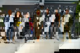 Algunos de los premiados de los II Premios Azul Ze