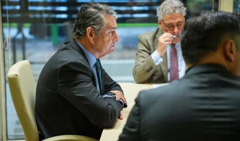 Es Andalucía - Sevilla