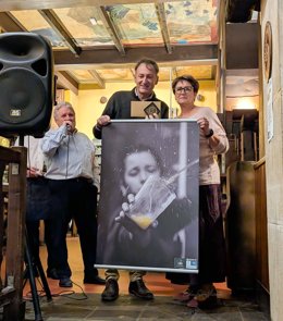 El riojano Eduardo San Vicente, Medalla de Oro en el Concurso Internacional de Fotografías La Sidra en Gijón
