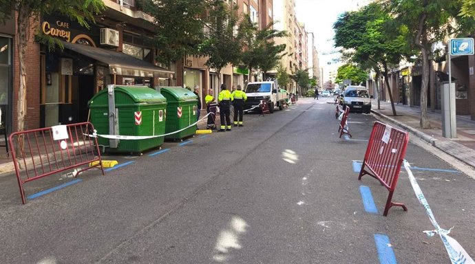 Archivo - Inicio de la primera fase de la reurbanización de las calles Vitoria y Lardero, por 1,4 millones,que ahora inicia la fase dos.