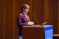 Sanidad iniciará un proceso judicial contra Madrid tras no presentar su registro de objetores de conciencia al aborto