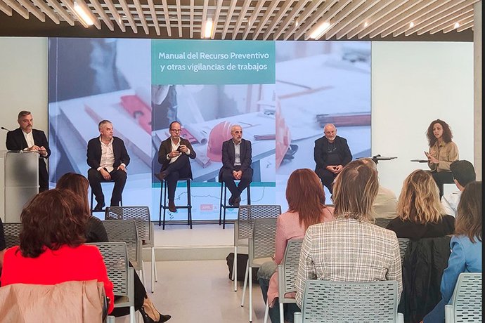 Cantabria, Asturias, Galicia y País Vasco presentan un manual para garantizar un ambiente de trabajo seguro y saludable