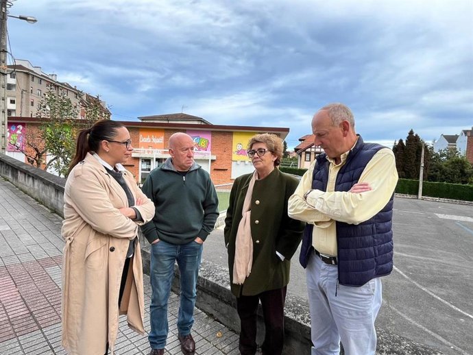 El PP denuncia la falta de personal en la escuela infantil de 0 a 3 de Nava.