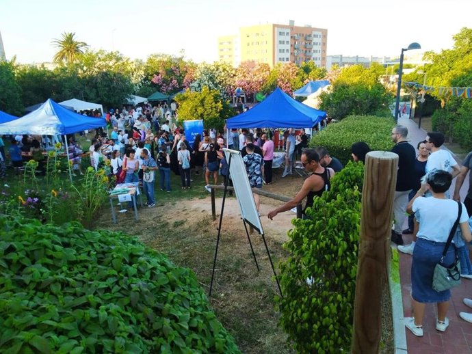 Presentación del festival NaturJoven 2025 en el Parque Moret de Huelva.
