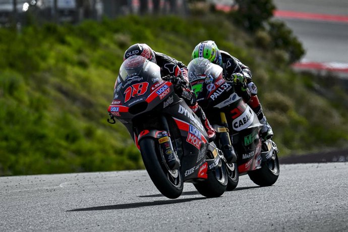 18 GONZALEZ Manuel (spa), Liquid Moly Dynavolt Intact GP,Kalex Moto2, action during the 2025 Moto2 Qatar Airways Grand Prix of Portugal on Autódromo Internacional do Algarve from November 07 to 09, in Portimao, Portugal - Photo Studio Milagro / DPPI