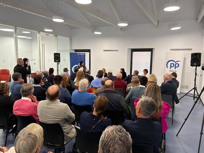 Acto del PP Tarragona en el marco de las conferencias 'Parlem de...'