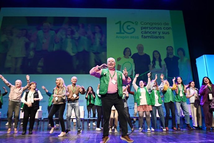 Una actuación en el Congreso de Congreso Aragonés de Personas con Cáncer y sus Familias.