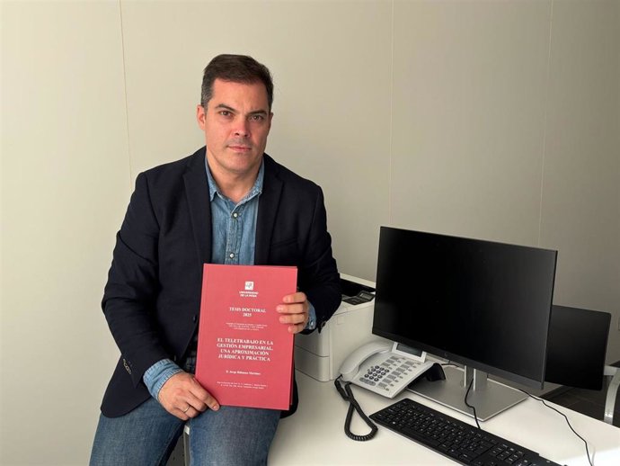 Una tesis doctoral de Jorge Rábanos aborda el teletrabajo