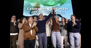 Feijóo dice que mientras Sánchez "trata de retrasar lo inevitable", Guardiola "adelanta elecciones para afrontarlo"
