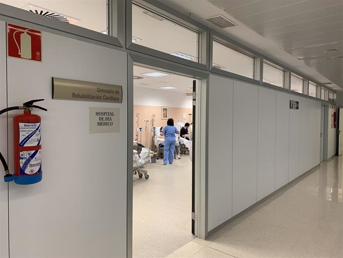 Archivo - Imagen de archivo del interior de un hospital. 