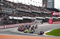 Unos 94.000 aficionados celebran el regreso de MotoGP al Circuit Ricardo Tormo tras la dana