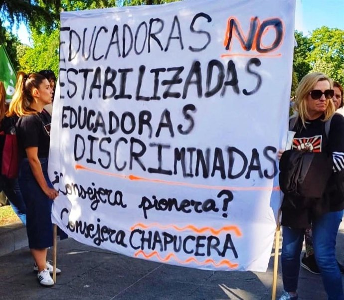 Archivo - Anterior concentración de las educacoras de 0 a 3.