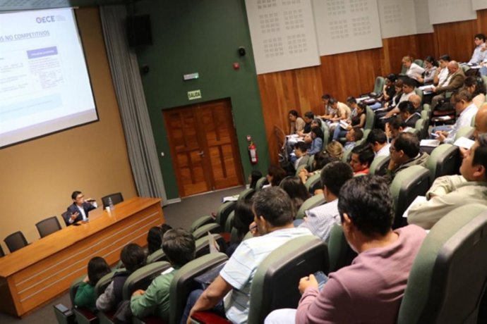 Compradores públicos de las entidades de Lima y Callao recibirán asistencia técnica y orientación en la normativa de contratación pública a cargo de personal de la OECE,.