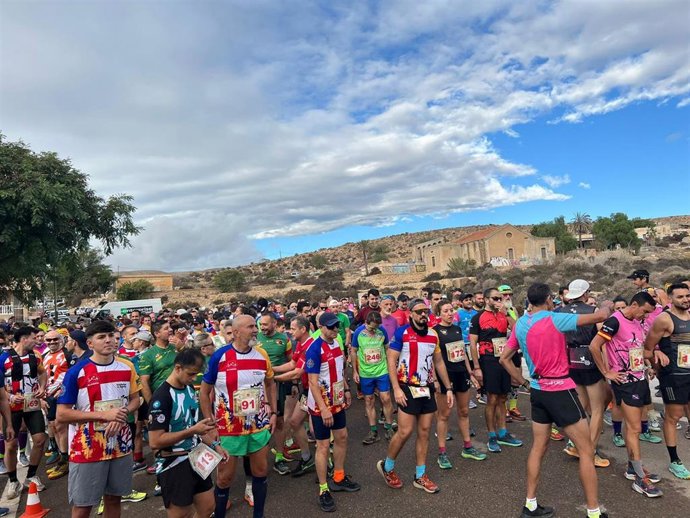 Participantes en la X edición del Trail Solidario Duchenne en Almería.