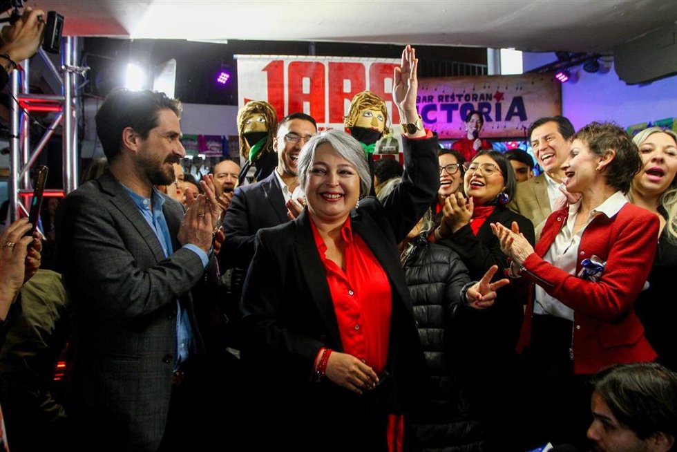 Archivo - La exministra Jeannette Jara, ganadora de la primera ronda de las elecciones presidenciales en Chile