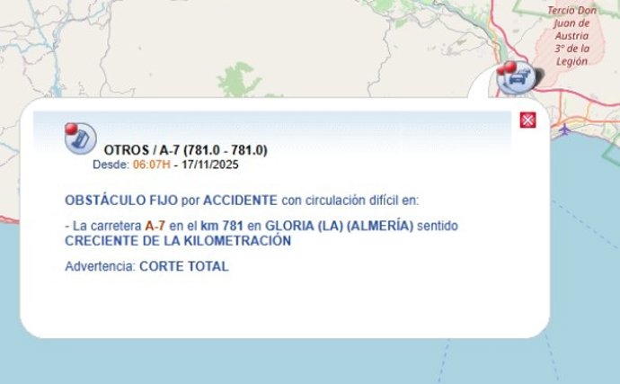 Corte en la A-7 en Almería por un accidente de tráfico con un muerto entre un turismo y un camión